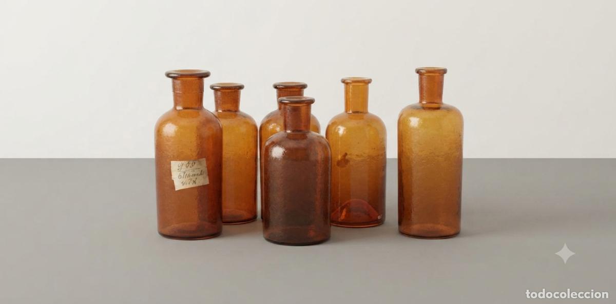 Antiguidades: 6 BOTELLAS FARMACIA COLOR &Aacute;MBAR VIDRIO SOPLADO