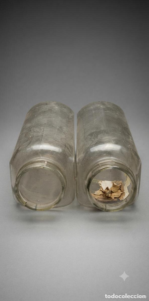 Antiguidades: PAREJA TARROS EN CRISTAL ANTIGUO PARA CARAMELOS