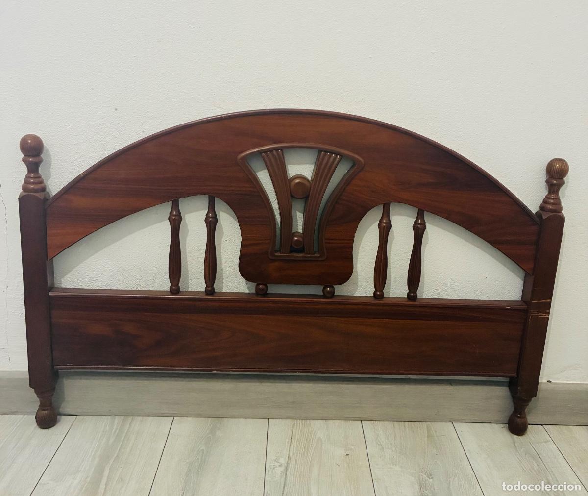 Antig&uuml;edades: Cabecero de Cama Madera Maciza. Estilo Cl&aacute;sico