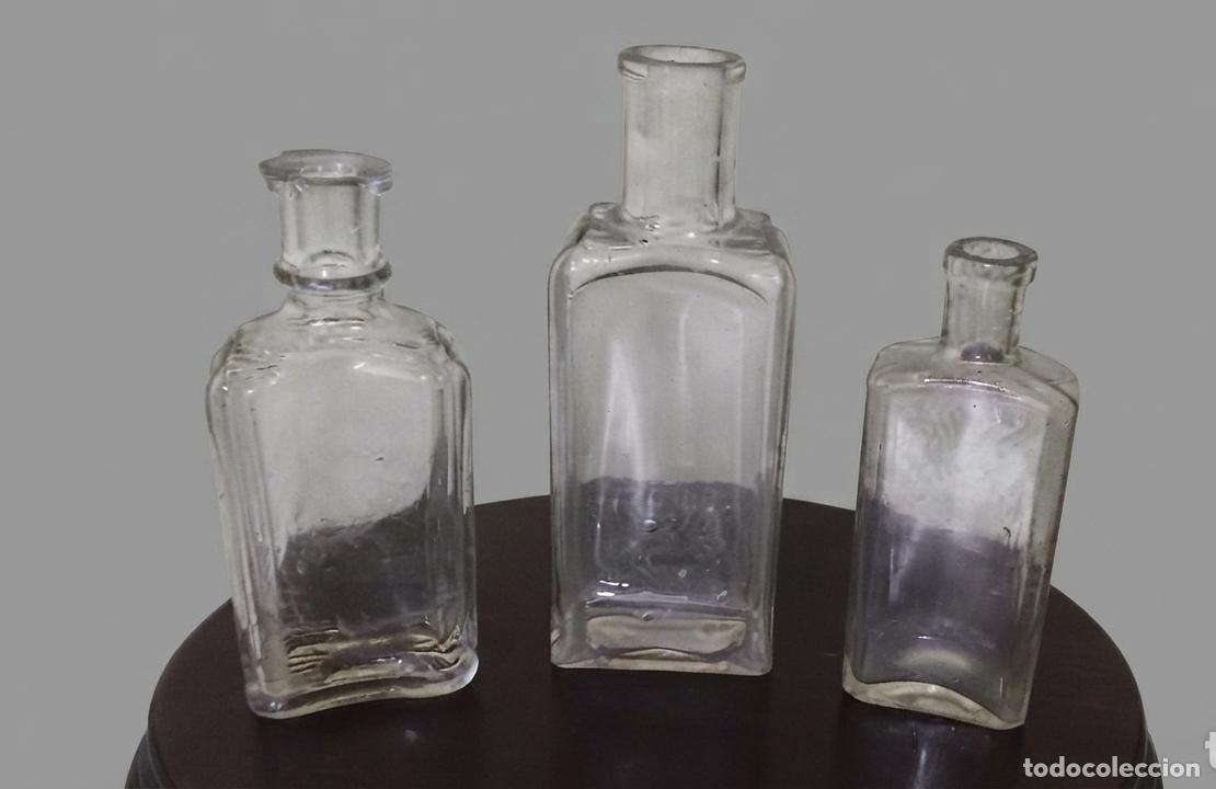 Antiques: Botellas antiguas de cristal (3 unidades)