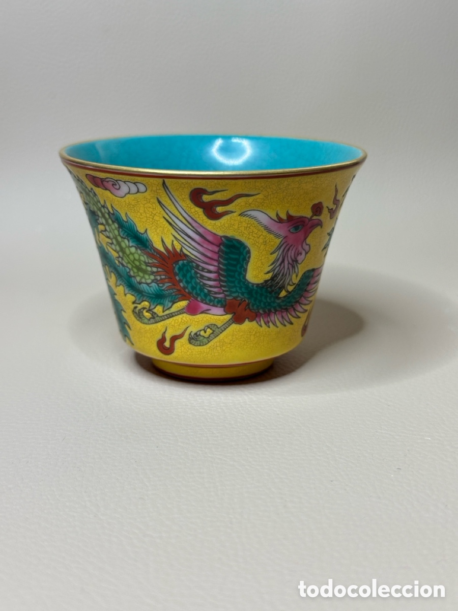 Antig&uuml;edades: Copa &rdquo;f&eacute;nix&rdquo; falangcai, estilo Yongzheng, Rep&uacute;blica de China (principios del s. XX)