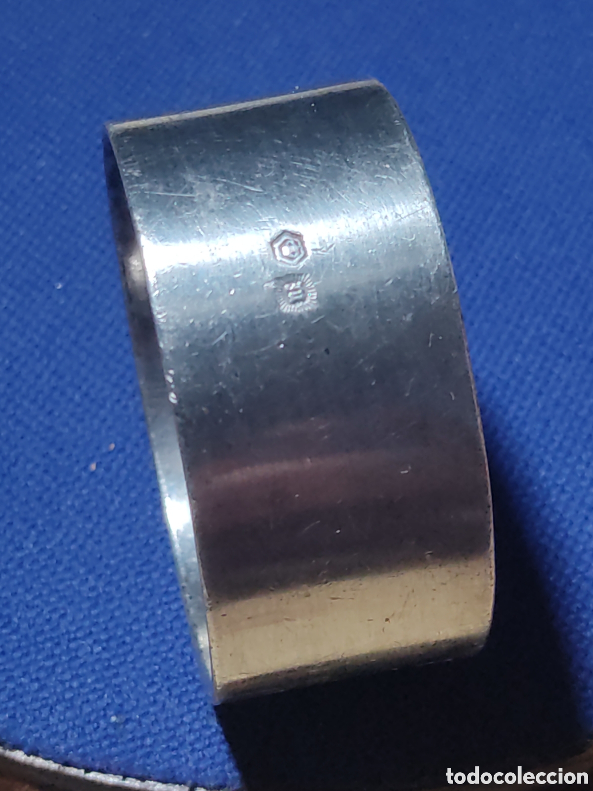 Antig&uuml;edades: Servilletero de plata con contrastes,numerado.Siglo XIX