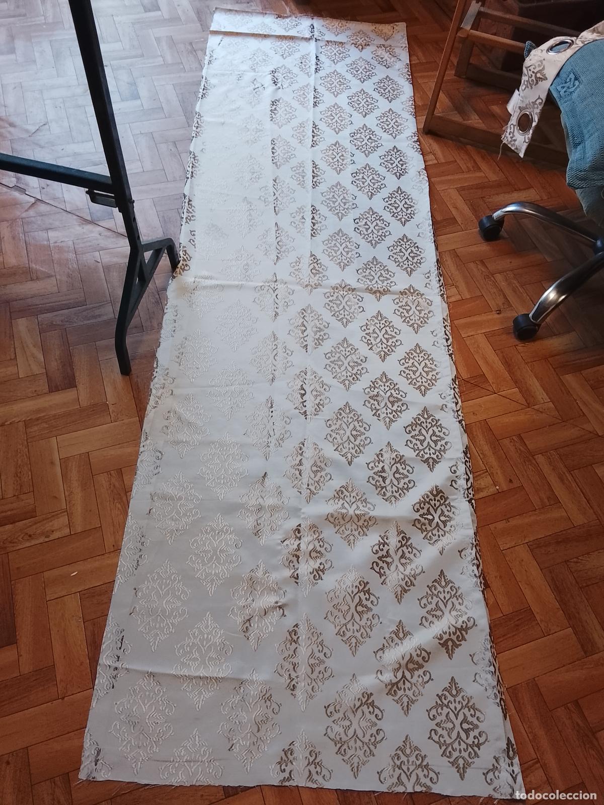 Antig&uuml;edades: 245 X 70 TELA BROCADO DAMASCO IDEAL TOCADO DE VIRGEN SAYA TRAJE MANTO SEMANA SANTA