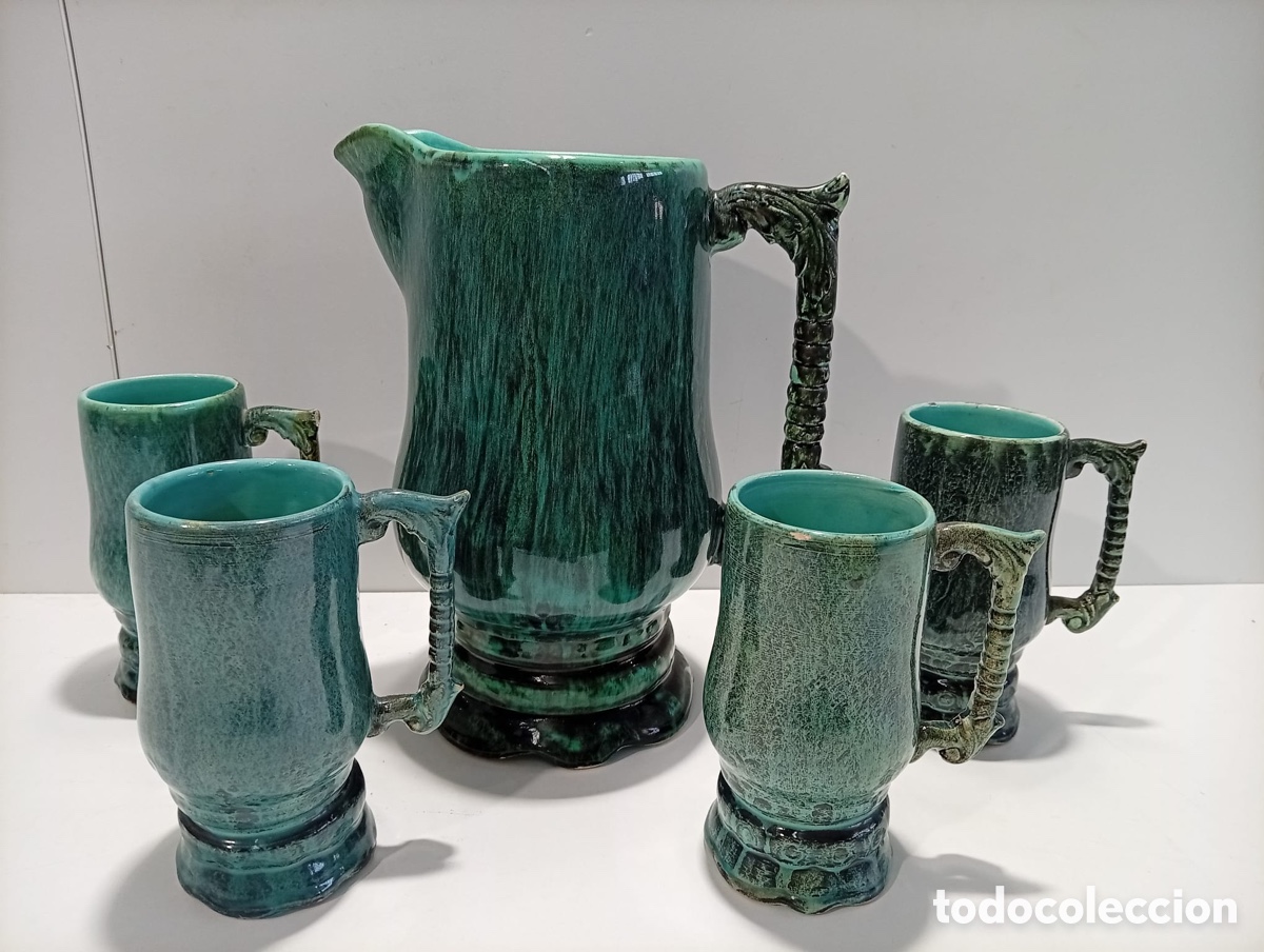 Antig&uuml;edades: CONJUNTO, JARRA Y VASOS CER&Aacute;MICA VERDE CASA DEBESA ALICANTE