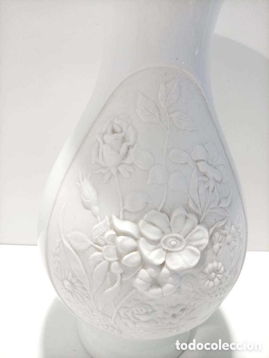 Antig&uuml;edades: .JARR&Oacute;N, FLORERO O CENTRO DE PORCELANA - Foto 2