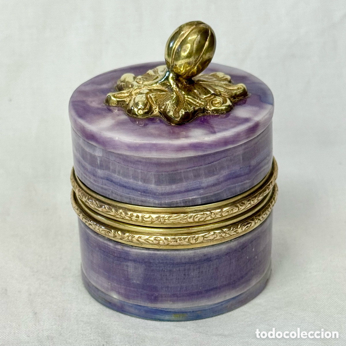 Antiques: ANTIGUO JOYERO PIEDRA AMATISTA Y BRONCE 8 CM X 6 CM TIPO CAJA CAJITA COFRE TOCADOR JOYA
