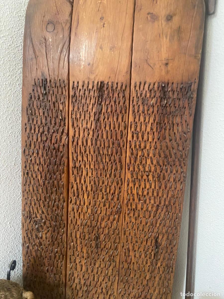 Antig&uuml;edades: Trillo madera. Herramientas antiguas