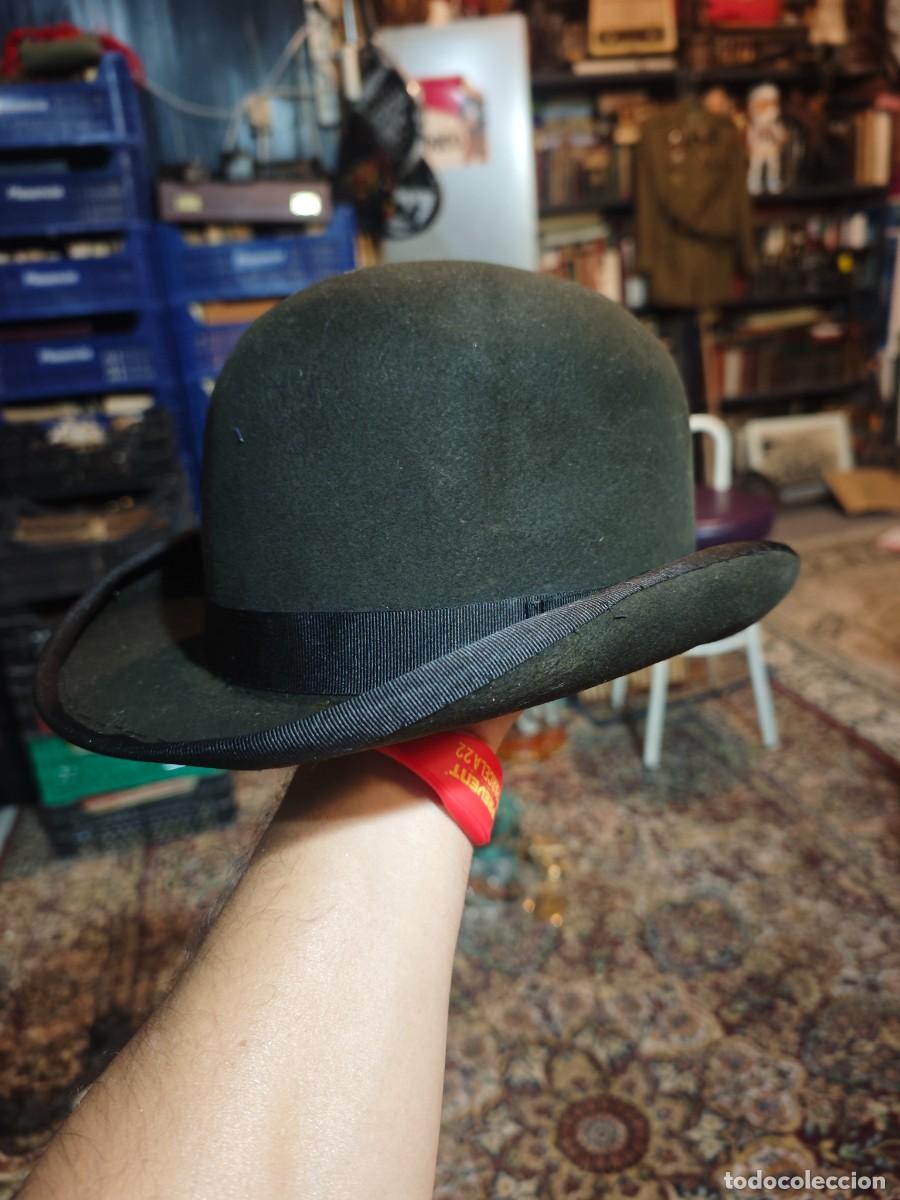 Antig&uuml;edades: Antiguo sombrero bomb&iacute;n