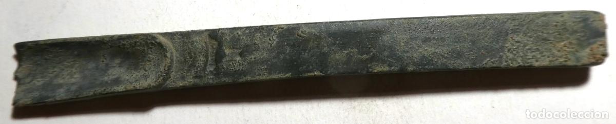 Antig&uuml;edades: Mango de un cacharro de bronce - Foto 2