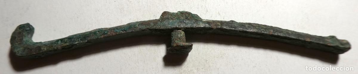Antig&uuml;edades: Gancho de bronce chino para cintur&oacute;n