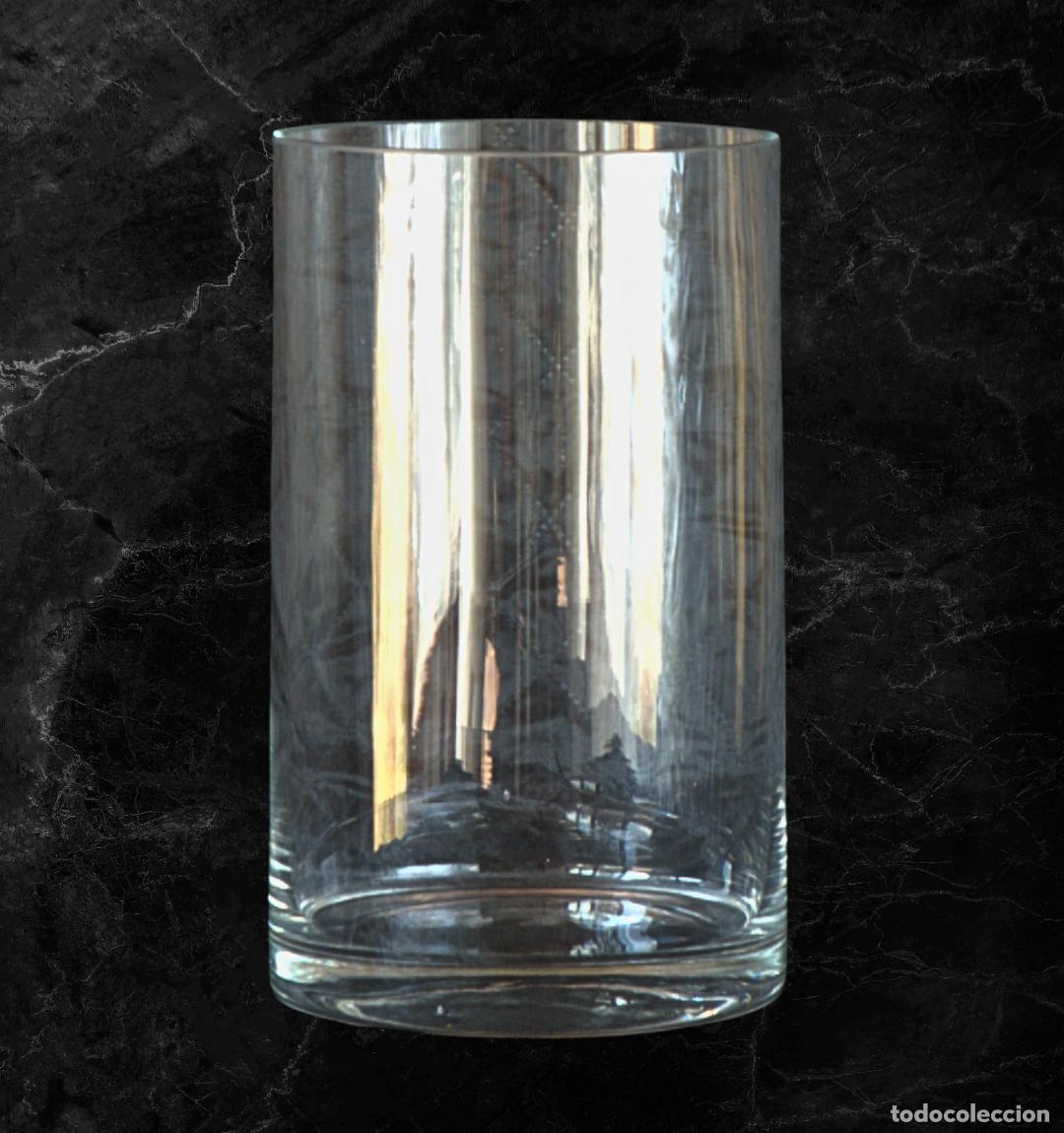 Antig&uuml;edades: Jarr&oacute;n Cil&iacute;ndrico de Cristal - Dise&ntilde;o Minimalista Contempor&aacute;neo