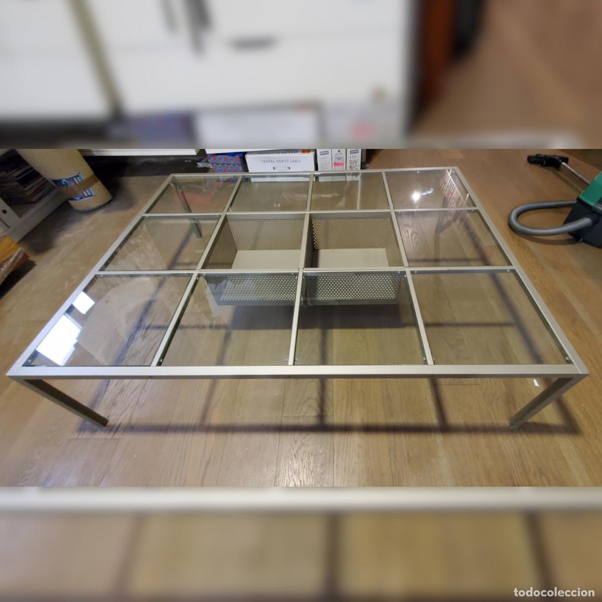 Antig&uuml;edades: Mesa de Dise&ntilde;o Moderno - Aluminio y Cristal