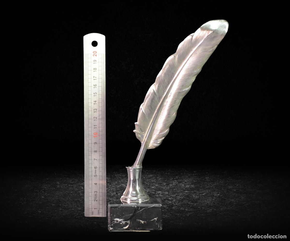 Antig&uuml;edades: PLUMA DE ESCRITORIO EN PLATA FIRMADA
