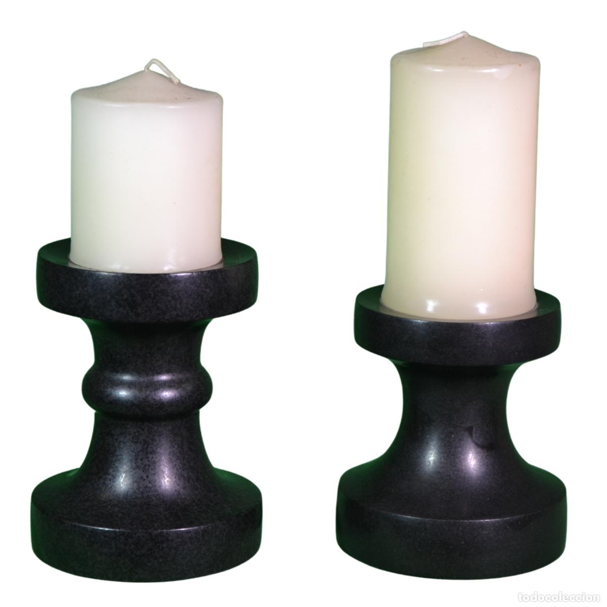 Antig&uuml;edades: Candelabros de M&aacute;rmol Negro con Velas