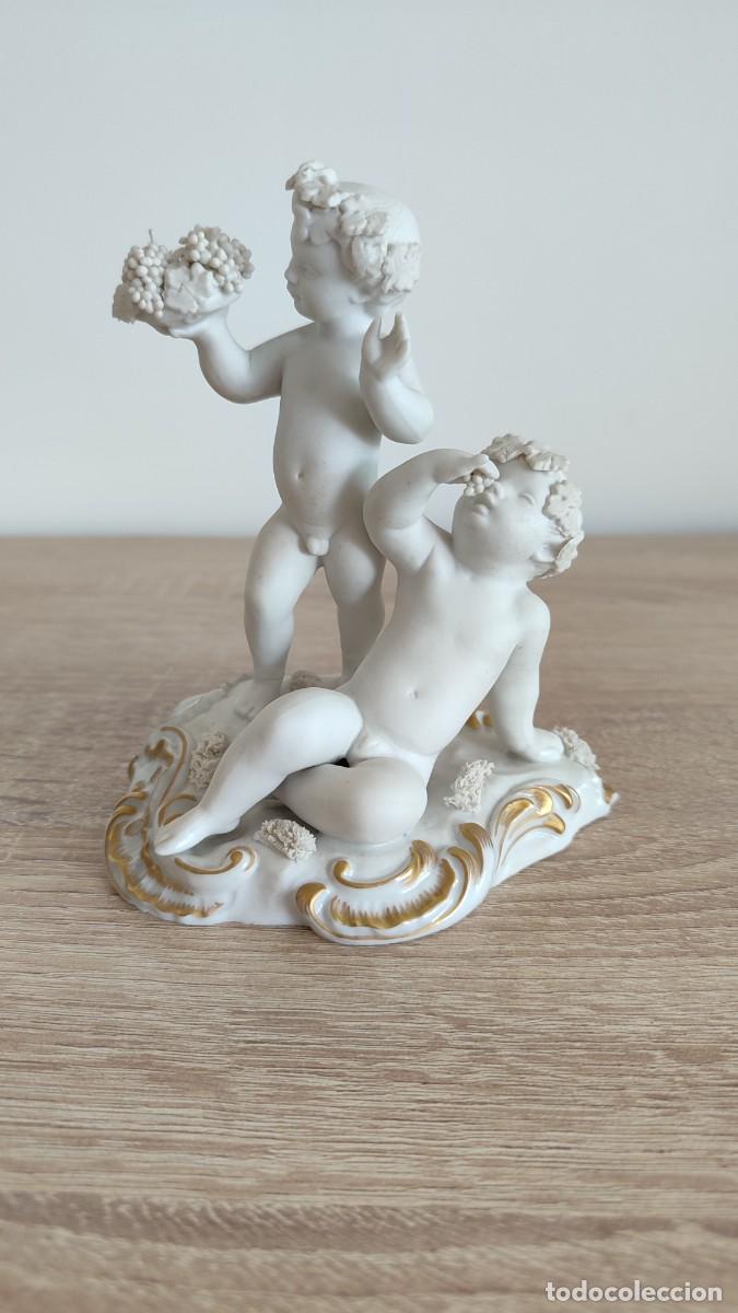 Antig&uuml;edades: Lladr&oacute; . Ni&ntilde;os uvas. Blanco