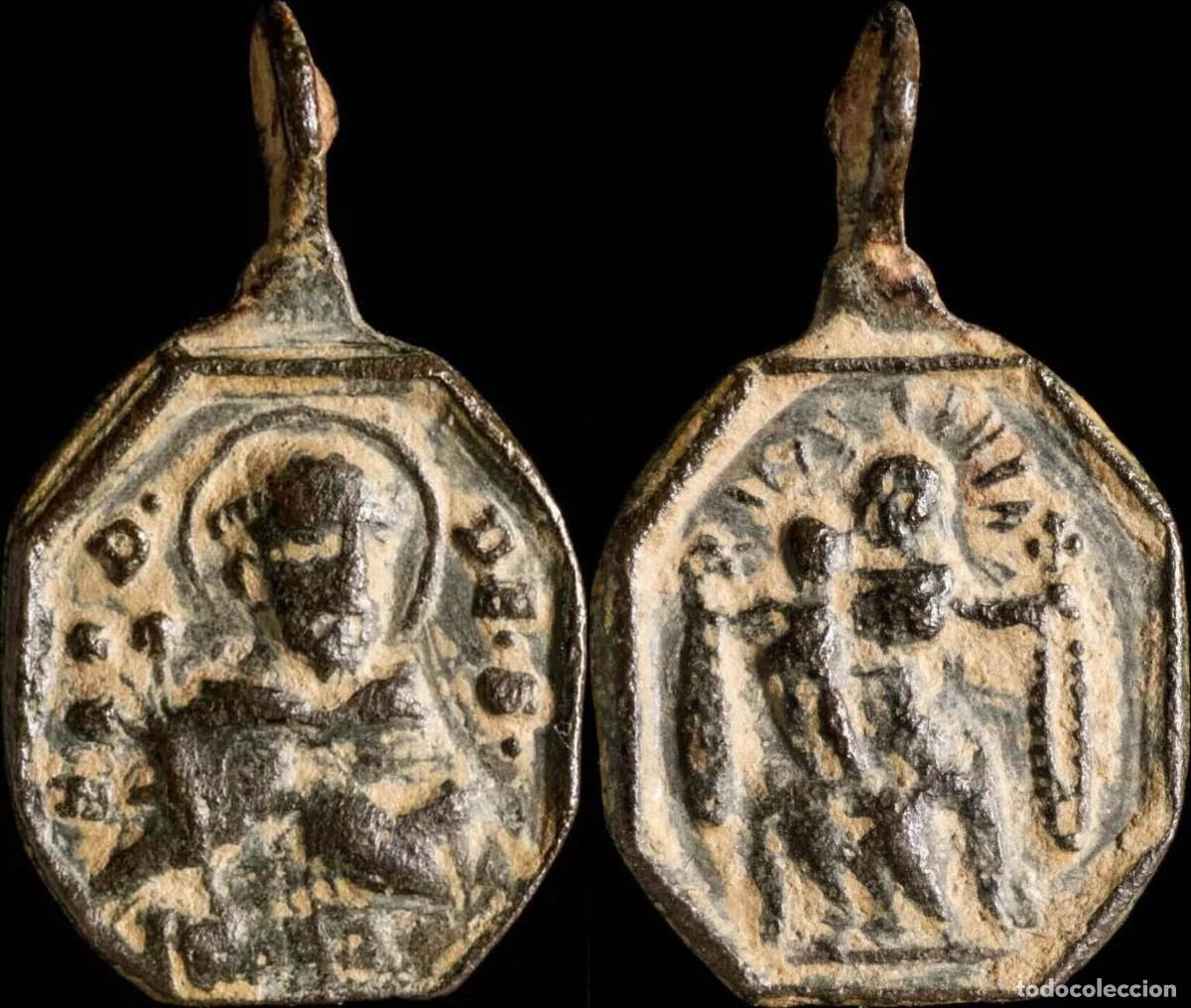 Antiguidades: Religious medal XVI-XVII centuries, S. Domingo Soriano / V. Rosario - 22x13 mm