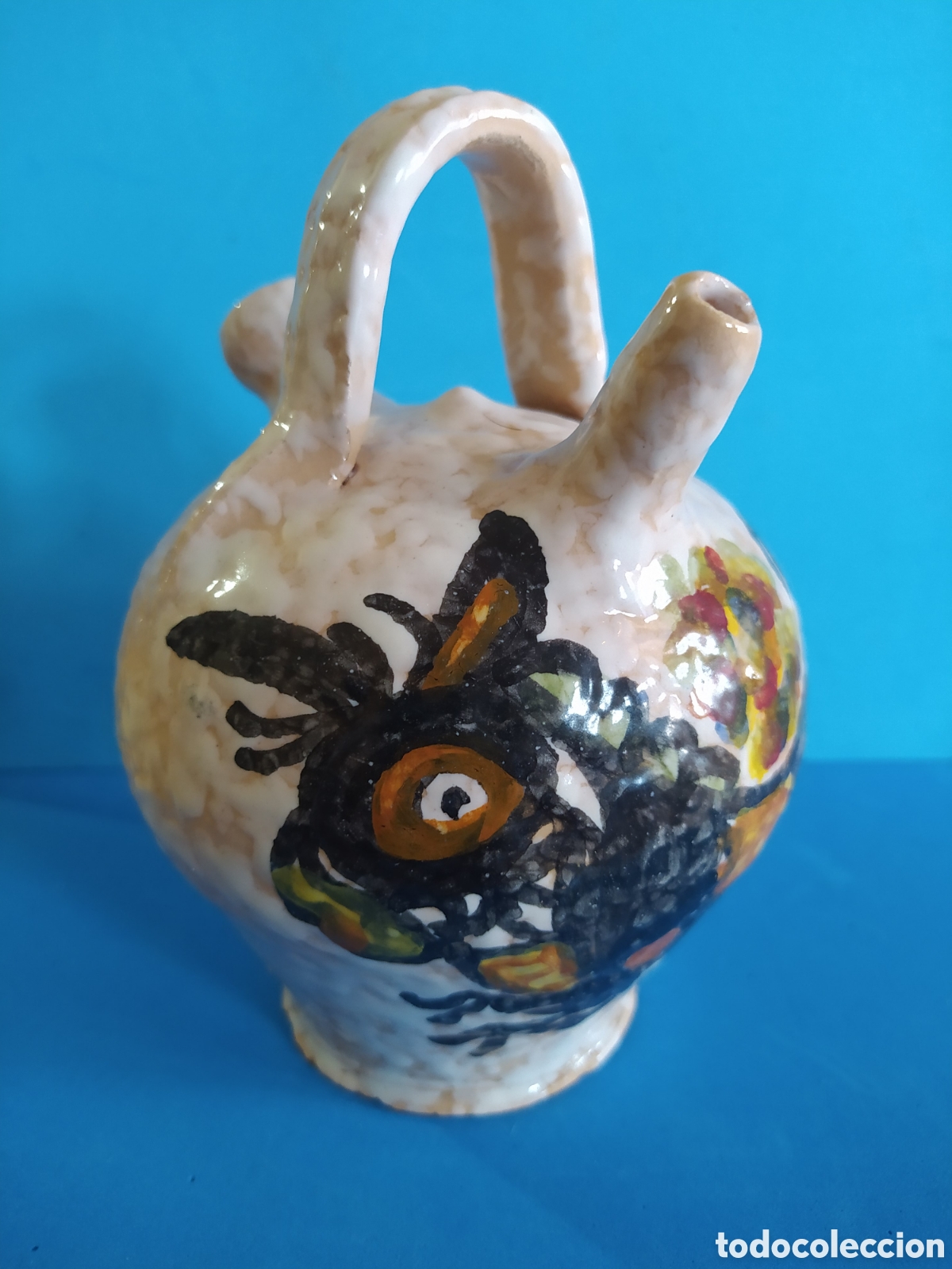 Antig&uuml;edades: Botijo de loza vidriada con burro naif pintado a mano, mediados del siglo XX, 15 cm**