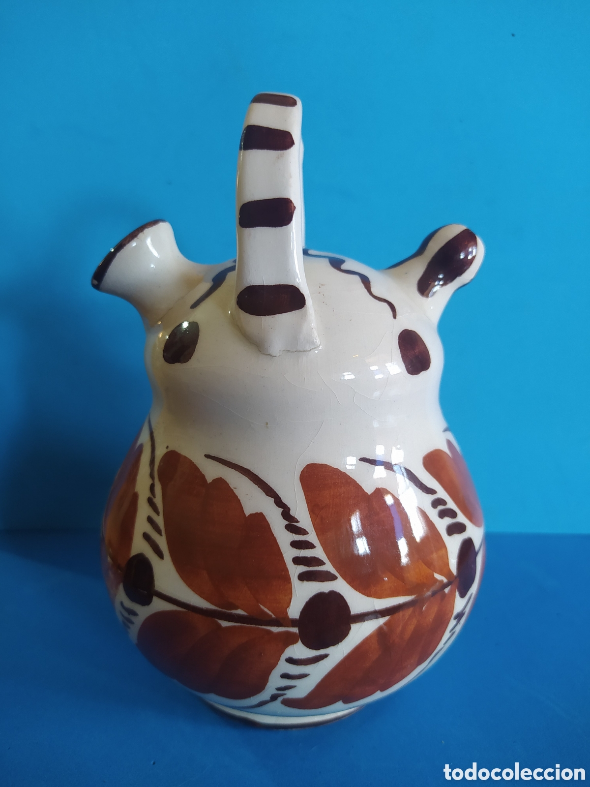Antig&uuml;edades: Botijo de cer&aacute;mica de Gri&ntilde;&oacute;n pintado a mano, 15 cm, mediados del siglo XX**