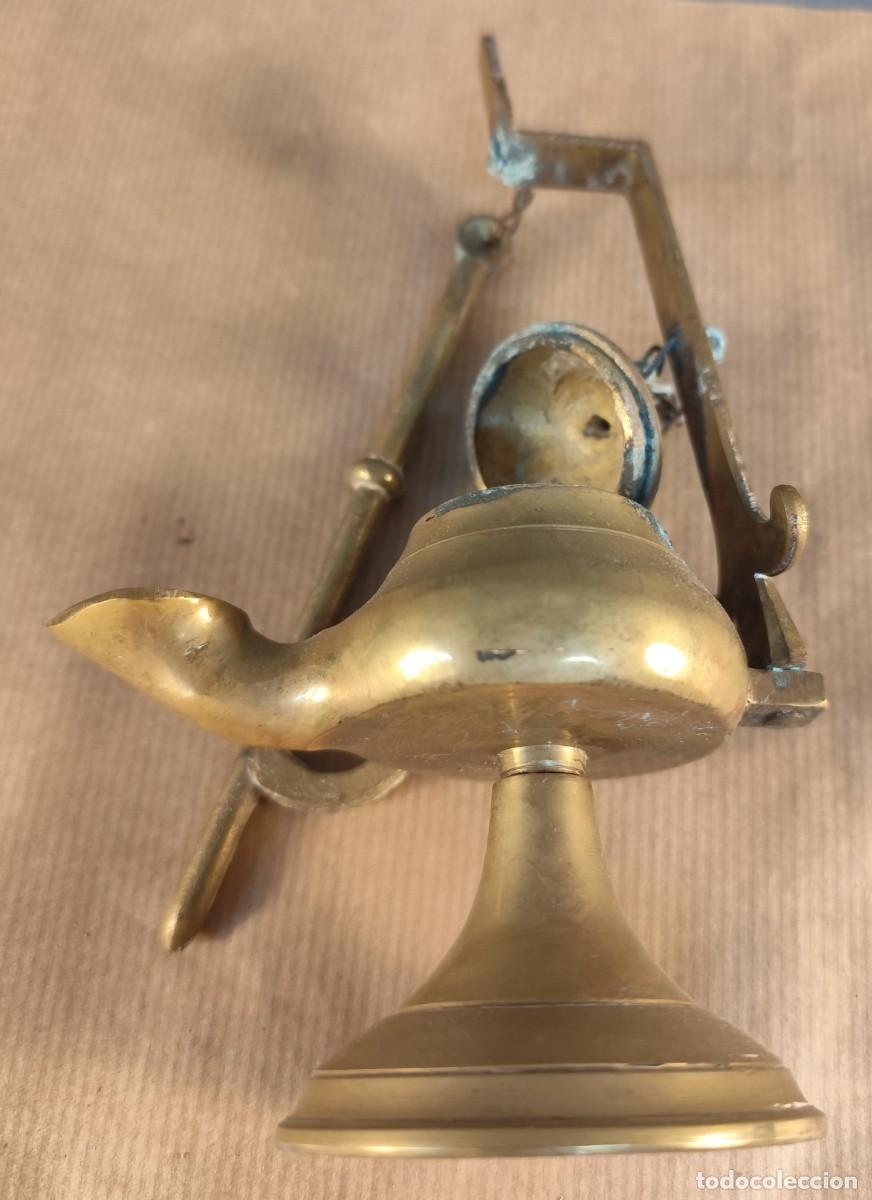 Antig&uuml;edades: L&aacute;mpara de aceite en bronce con soporte y gancho - Foto 14