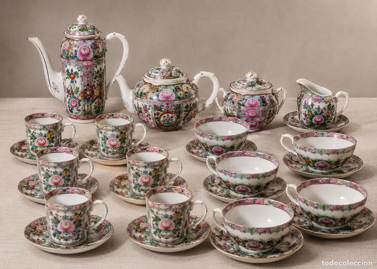 Antig&uuml;edades: Juego de caf&eacute; y t&eacute; antiguo de porcelana &rdquo;Fabricado en Macau&rdquo; &ndash; 31 piezas &ndash; A&ntilde;os 60/70