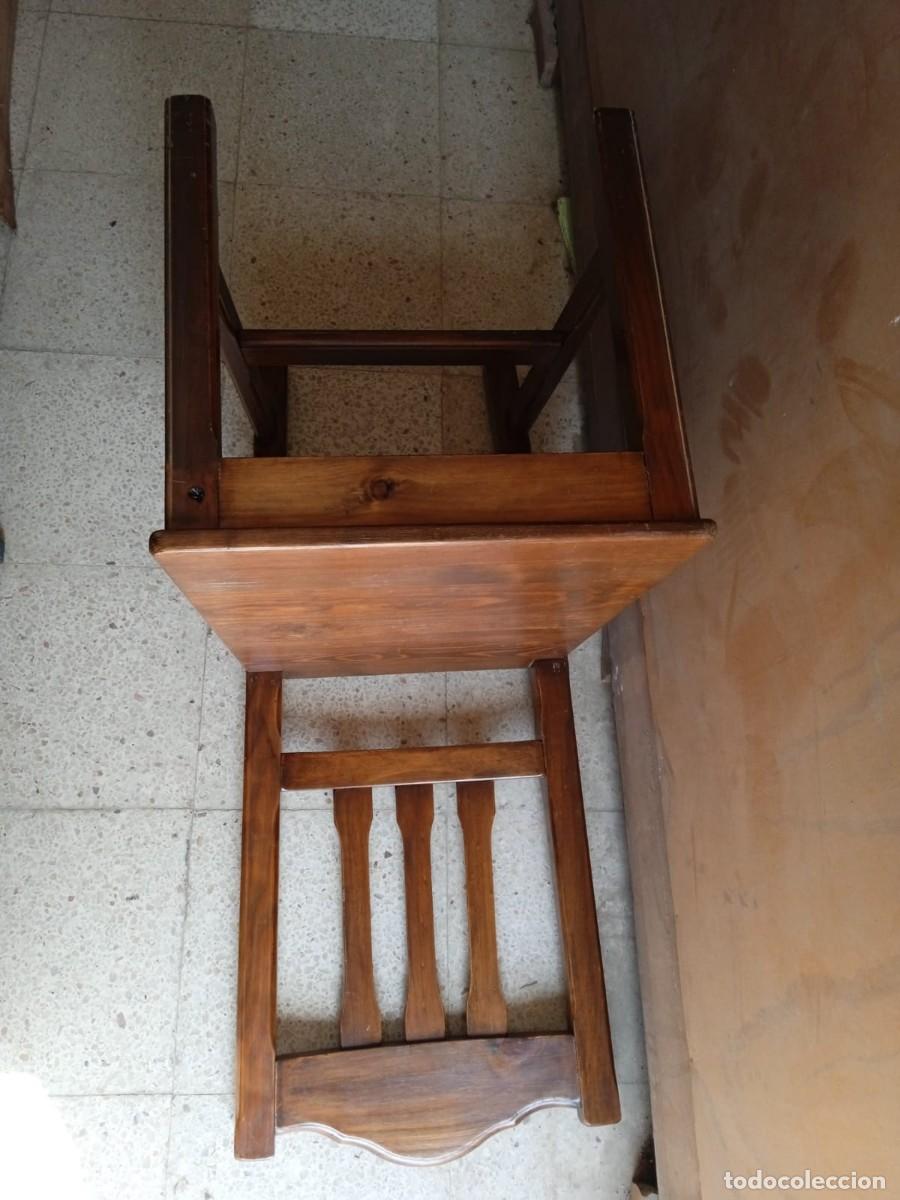 Antig&uuml;edades: Sillas de madera para mesa de comedor. Precio por unidad