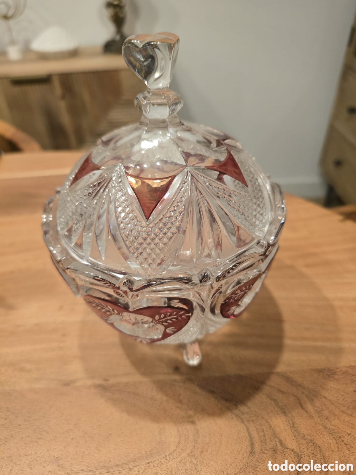 Antig&uuml;edades: Bombonera de cristal tallado