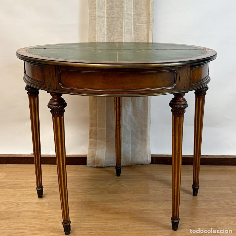 Antig&uuml;edades: Mesa de Juego o Consola Convertible