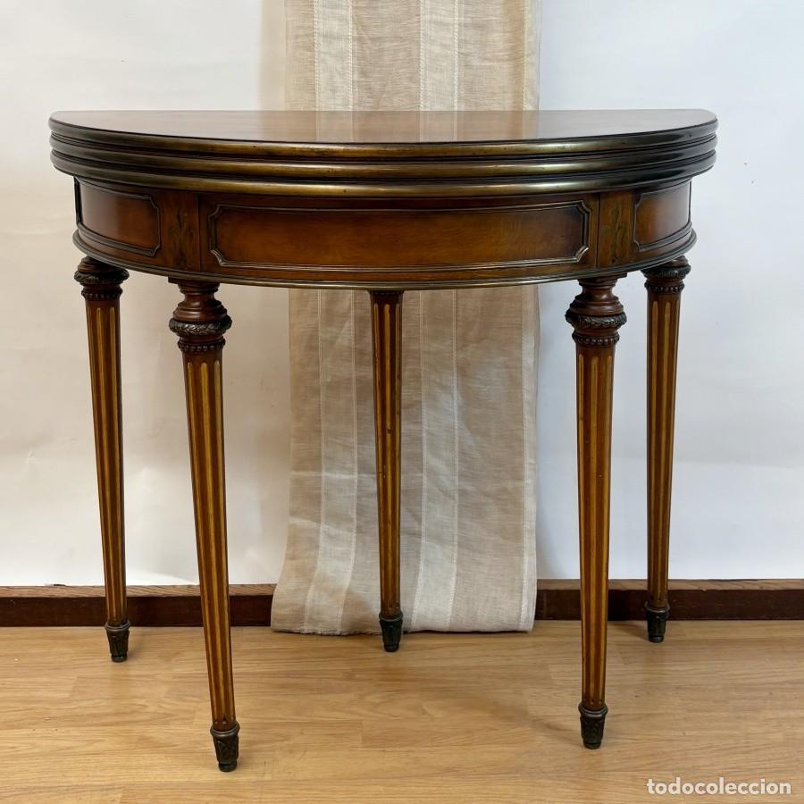 Antig&uuml;edades: Mesa de Juego o Consola Convertible - Foto 2