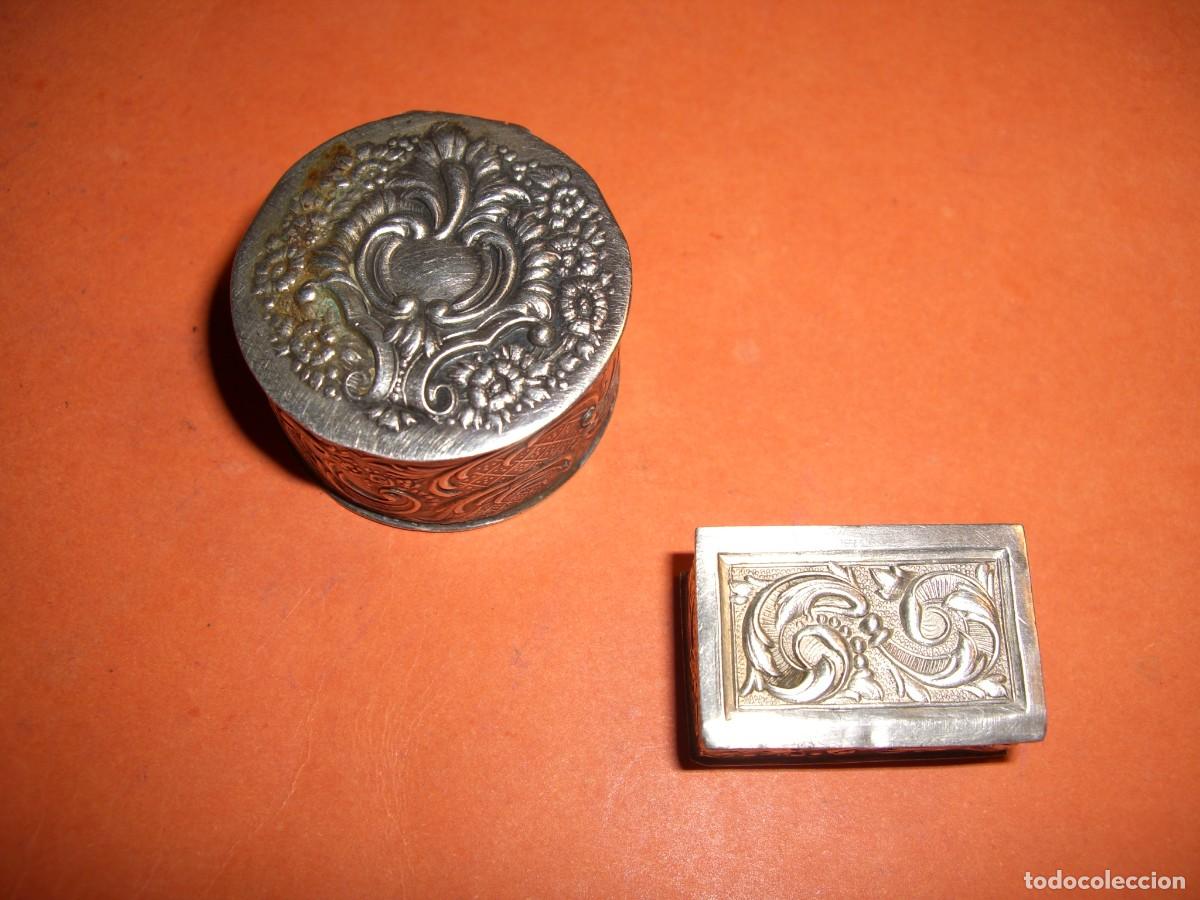 Antig&uuml;edades: CAJITAS PASTILLEROS DE PLATA DE LEY