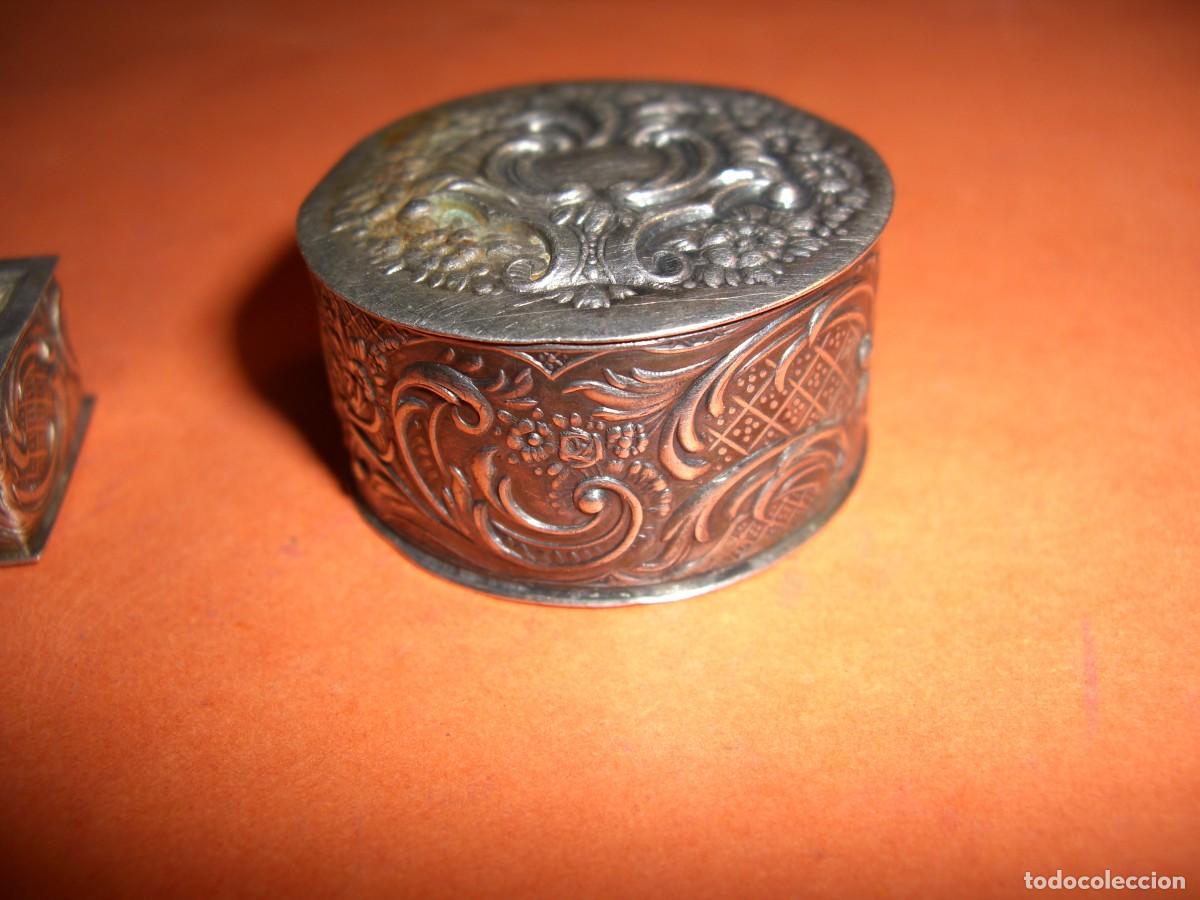 Antig&uuml;edades: CAJITAS PASTILLEROS DE PLATA DE LEY - Foto 4