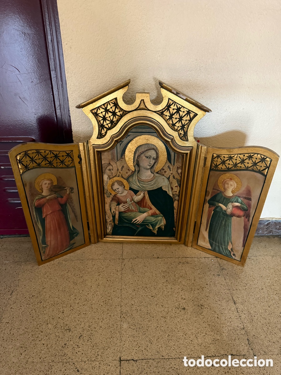 Antig&uuml;edades: Tr&iacute;ptico religioso de madera policromada y dorada &ndash; Estilo g&oacute;tico italiano