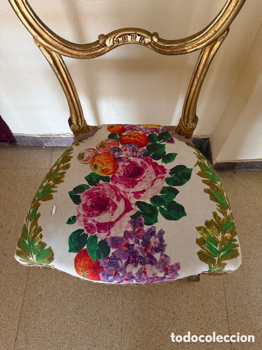 Antig&uuml;edades: Silla estilo Luis XV de madera tallada y dorada - Foto 3