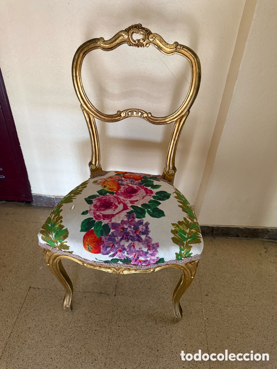 Antig&uuml;edades: Silla estilo Luis XV de madera tallada y dorada