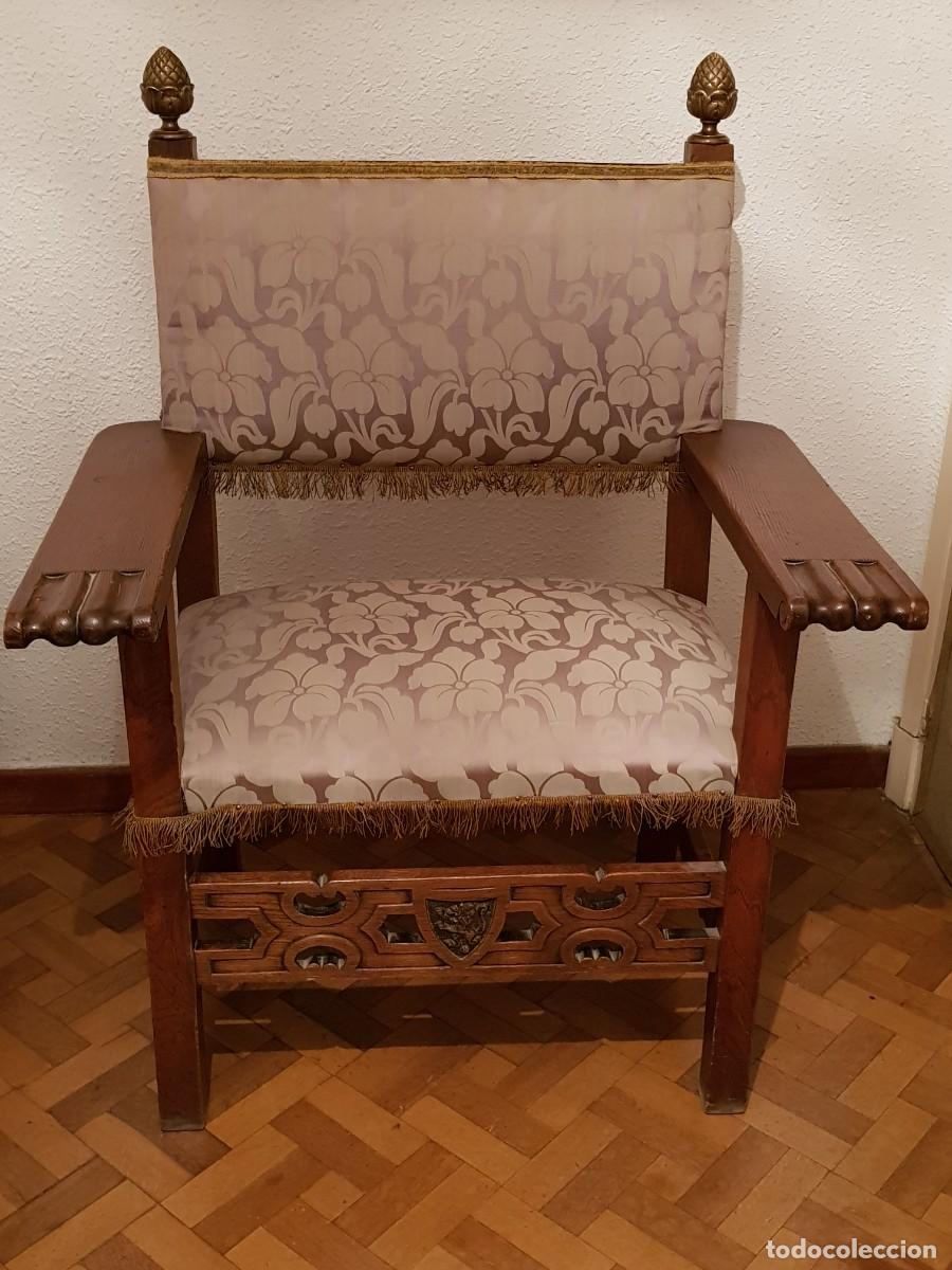 Antig&uuml;edades: Sill&oacute;n frailero de roble