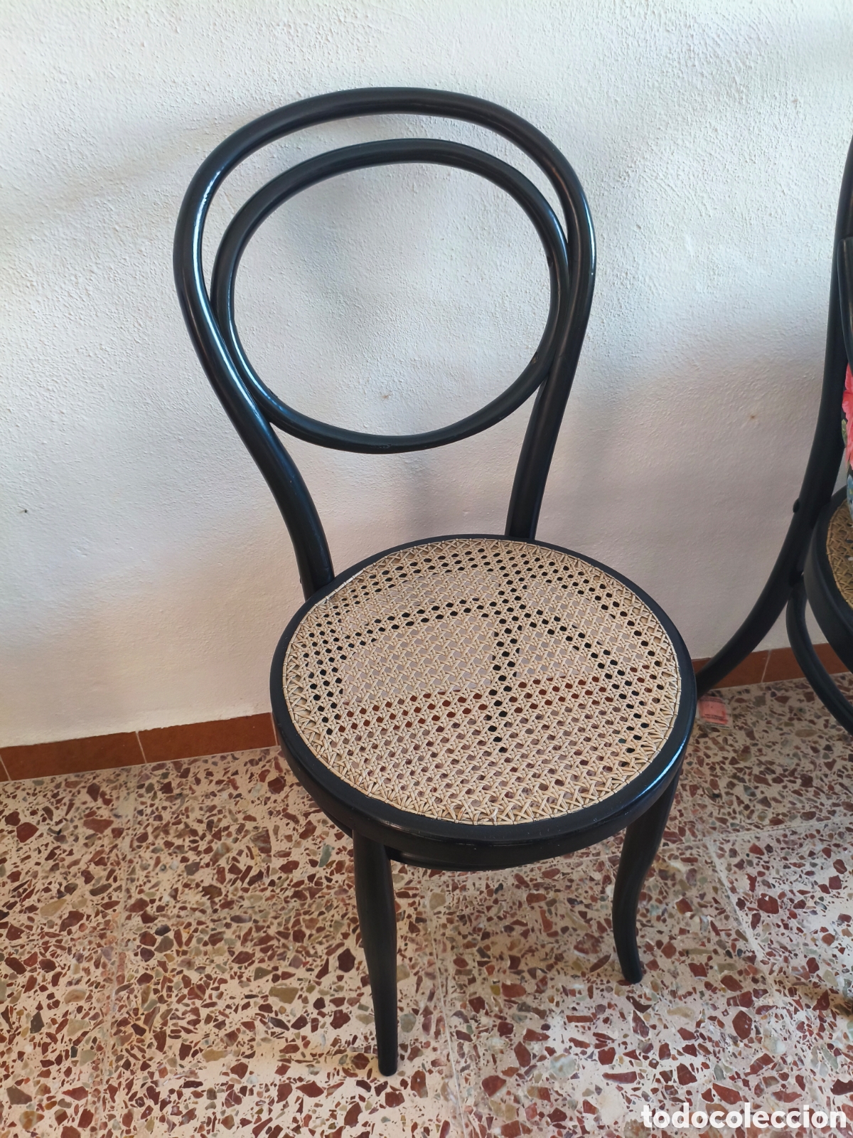 Antig&uuml;edades: Conjunto Thonet 14 sillas y sof&aacute;