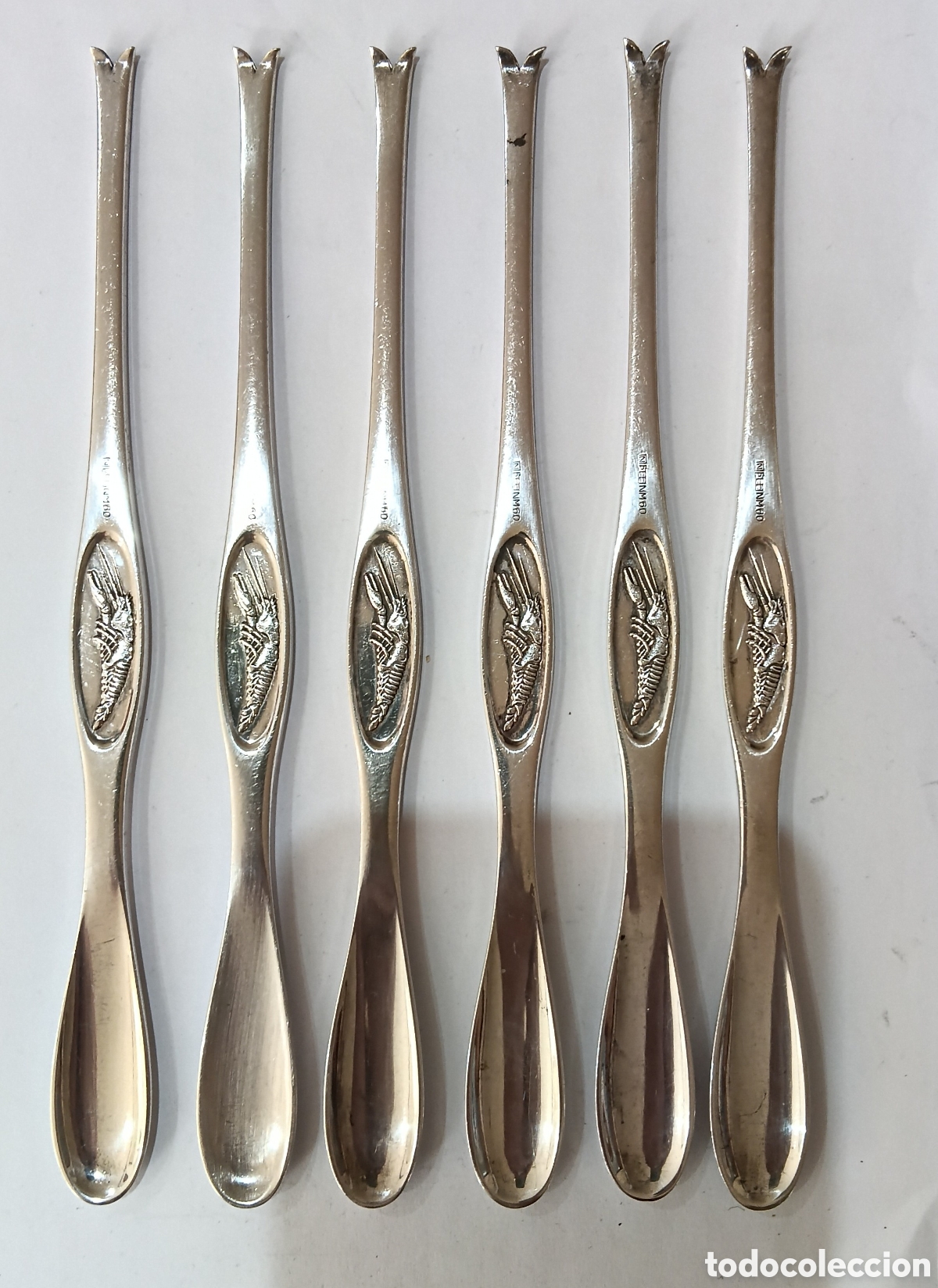 Antig&uuml;edades: Cubiertos Antiguos de Marisco en Plata Punzonada. Peso 215 gr. M&aacute;s Art&iacute;culos de Plata en mi perfil.