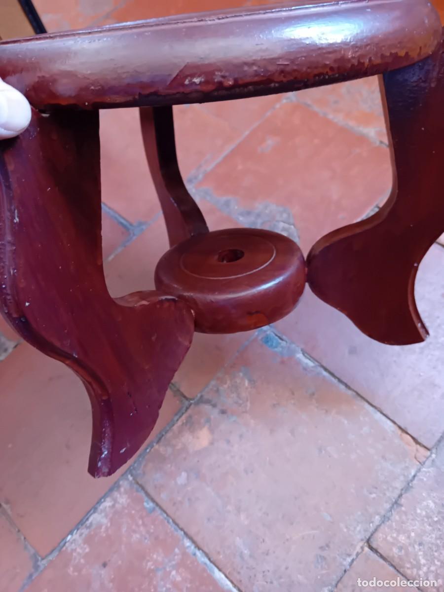 Antig&uuml;edades: Peana oriental de madera lacada - Foto 4