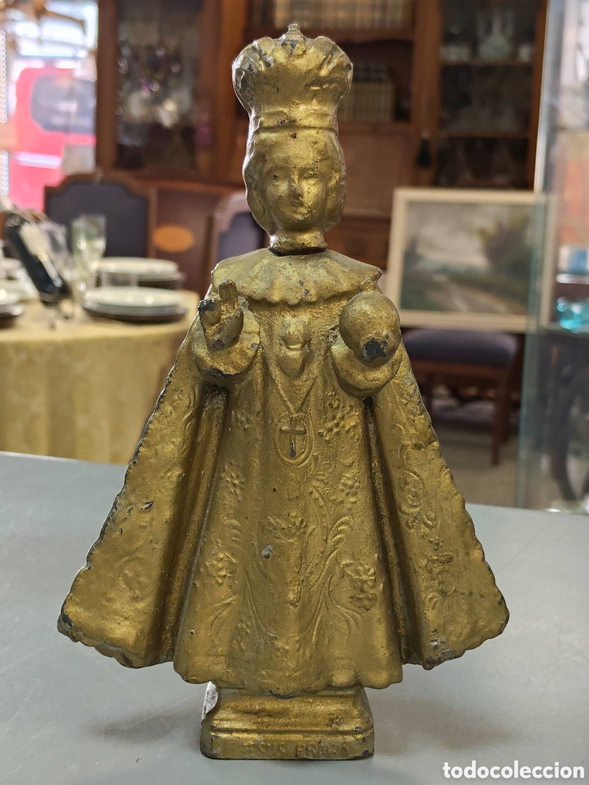 Antig&uuml;edades: Ni&ntilde;o Jes&uacute;s de Praga en bronce 16 cm
