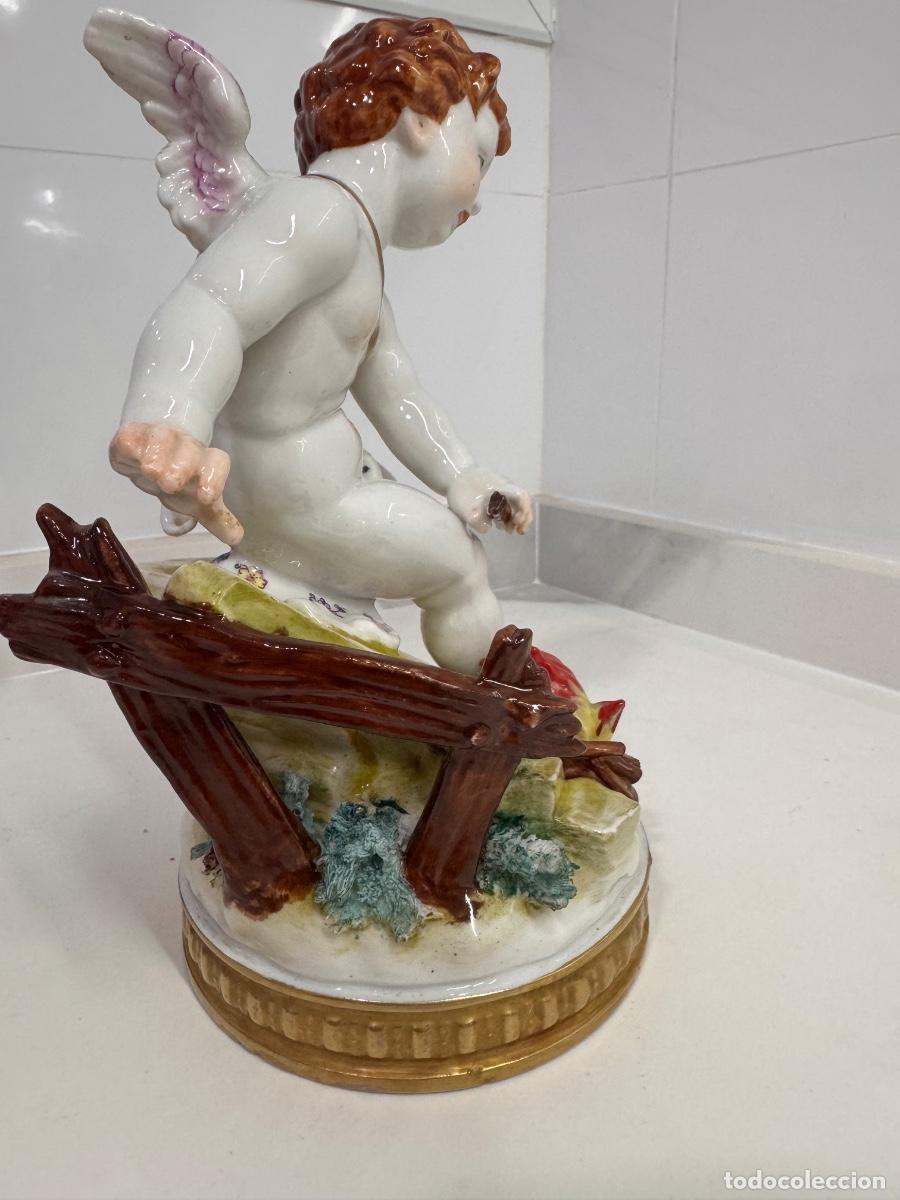 Antig&uuml;edades: Figura Invierno Algora de porcelana - Foto 4