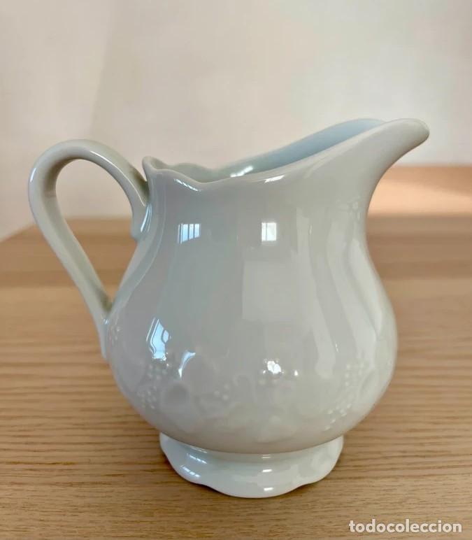 Antig&uuml;edades: Lechera/Cremier Lierre Sauvage CNP France