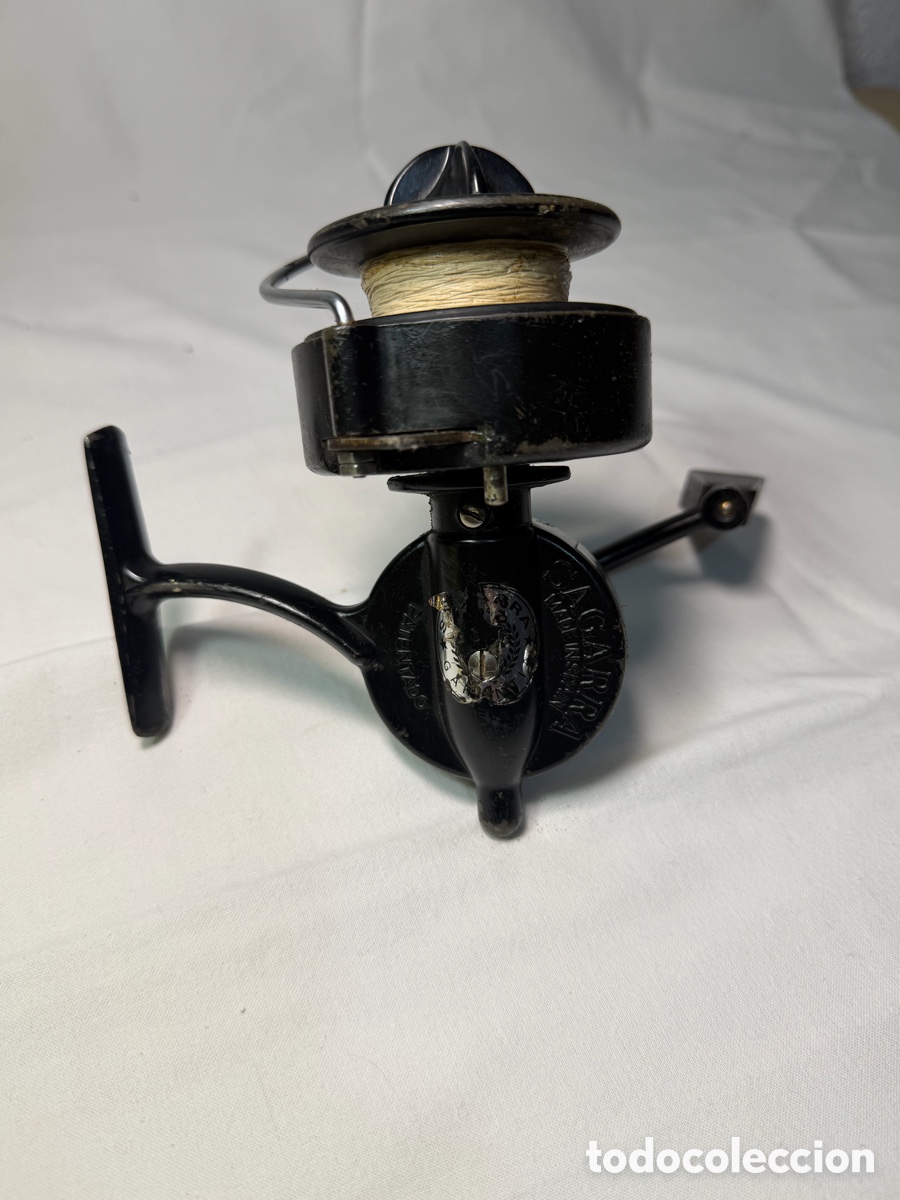 Antig&uuml;edades: CARRETE PESCA SAGARRA MOD 51