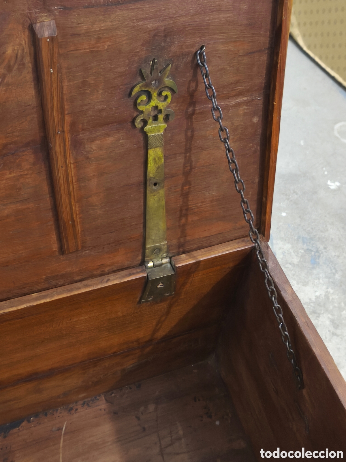 Antig&uuml;edades: Arc&oacute;n ba&uacute;l antiguo colonial de madera - Foto 7