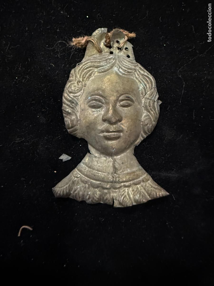 Antig&uuml;edades: ANTIGUO EXVOTO RELIGIOSO - MEDIDA 5 CM