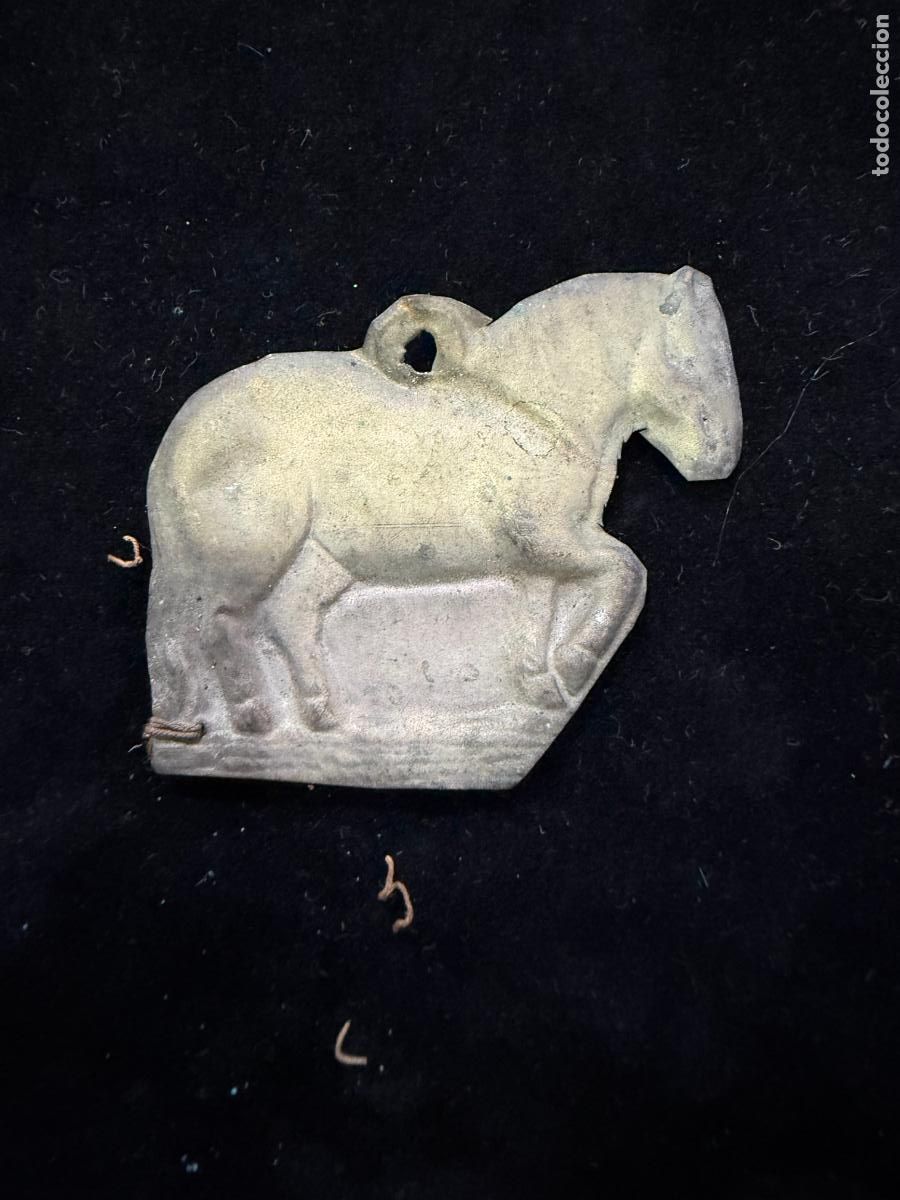 Antig&uuml;edades: ANTIGUO EXVOTO RELIGIOSO - MEDIDA 6 CM
