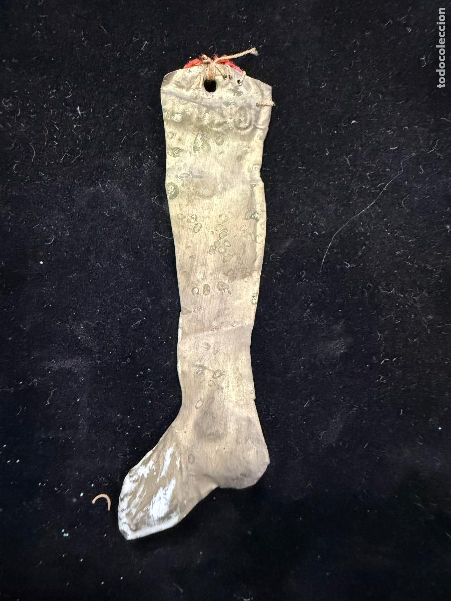 Antig&uuml;edades: ANTIGUO EXVOTO RELIGIOSO - MEDIDA 6 CM