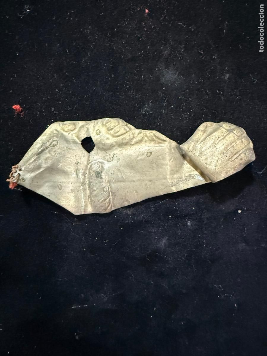 Antig&uuml;edades: ANTIGUO EXVOTO RELIGIOSO - MEDIDA 6 CM