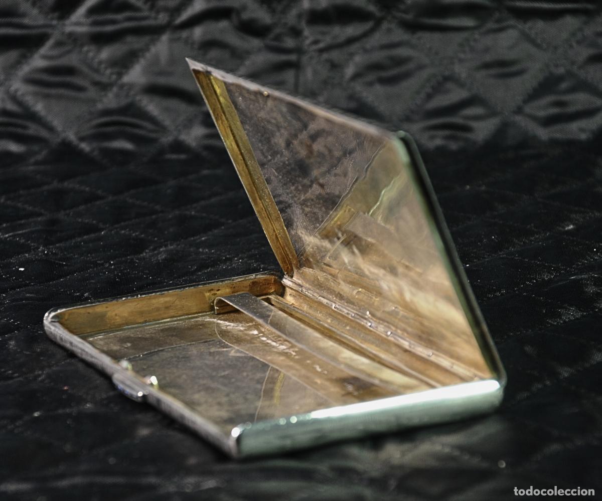 Antig&uuml;edades: Pitillera de plata con grabado lineal - Foto 4