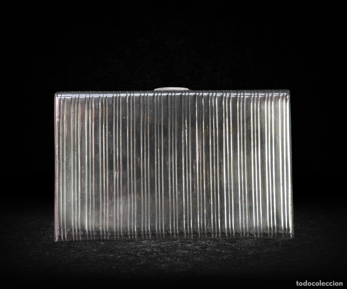 Antig&uuml;edades: Pitillera de plata con grabado lineal - Foto 7