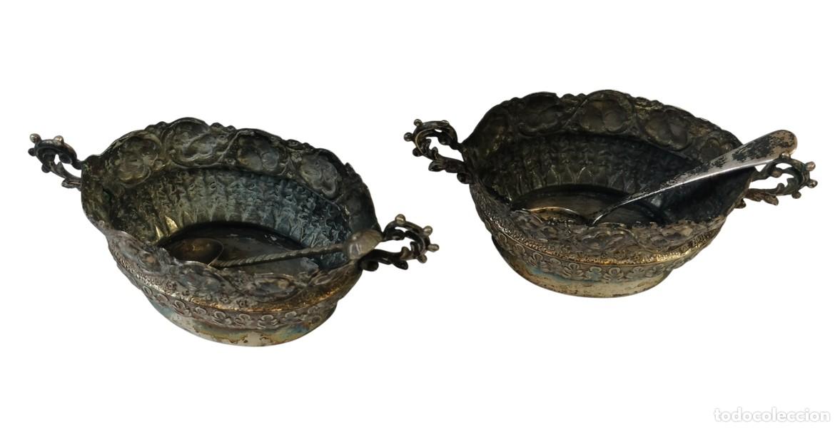Antig&uuml;edades: ANTIGUO SALERO Y PIMENTERO EN FORMA DE CESTA. PLATA STERLING. EUROPA. SIGLOS XIX-XX