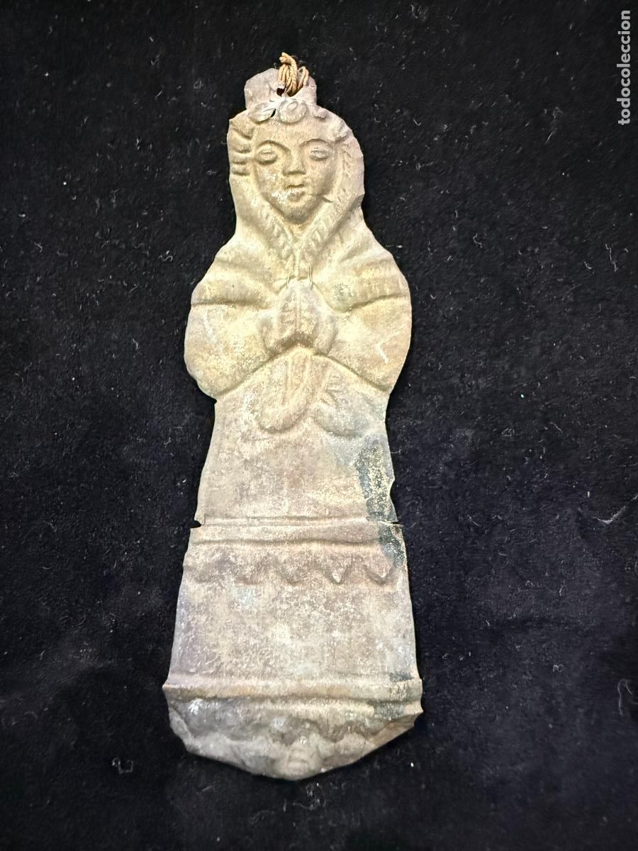 Antig&uuml;edades: ANTIGUO EXVOTO RELIGIOSO - MEDIDA 8 CM